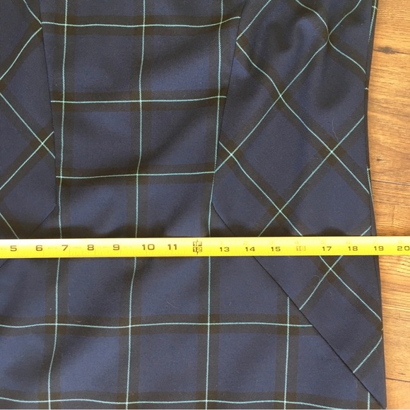 Fall/Winter Dress 10 - Picture 9 of 10